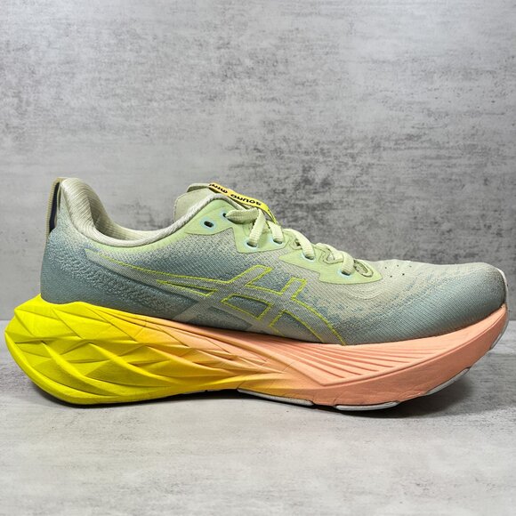 Asics Novablast 4 Paris Running Shoes - Women's Size 9 - Green Yellow - Picture 2 of 10